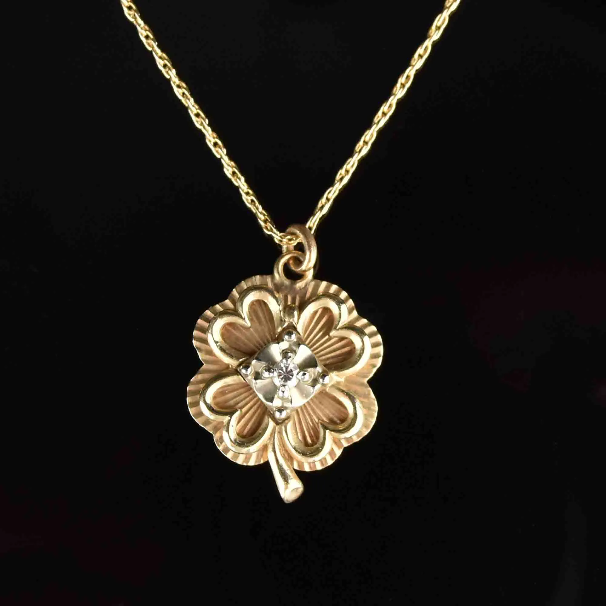 10K Gold Diamond Clover Pendant Necklace