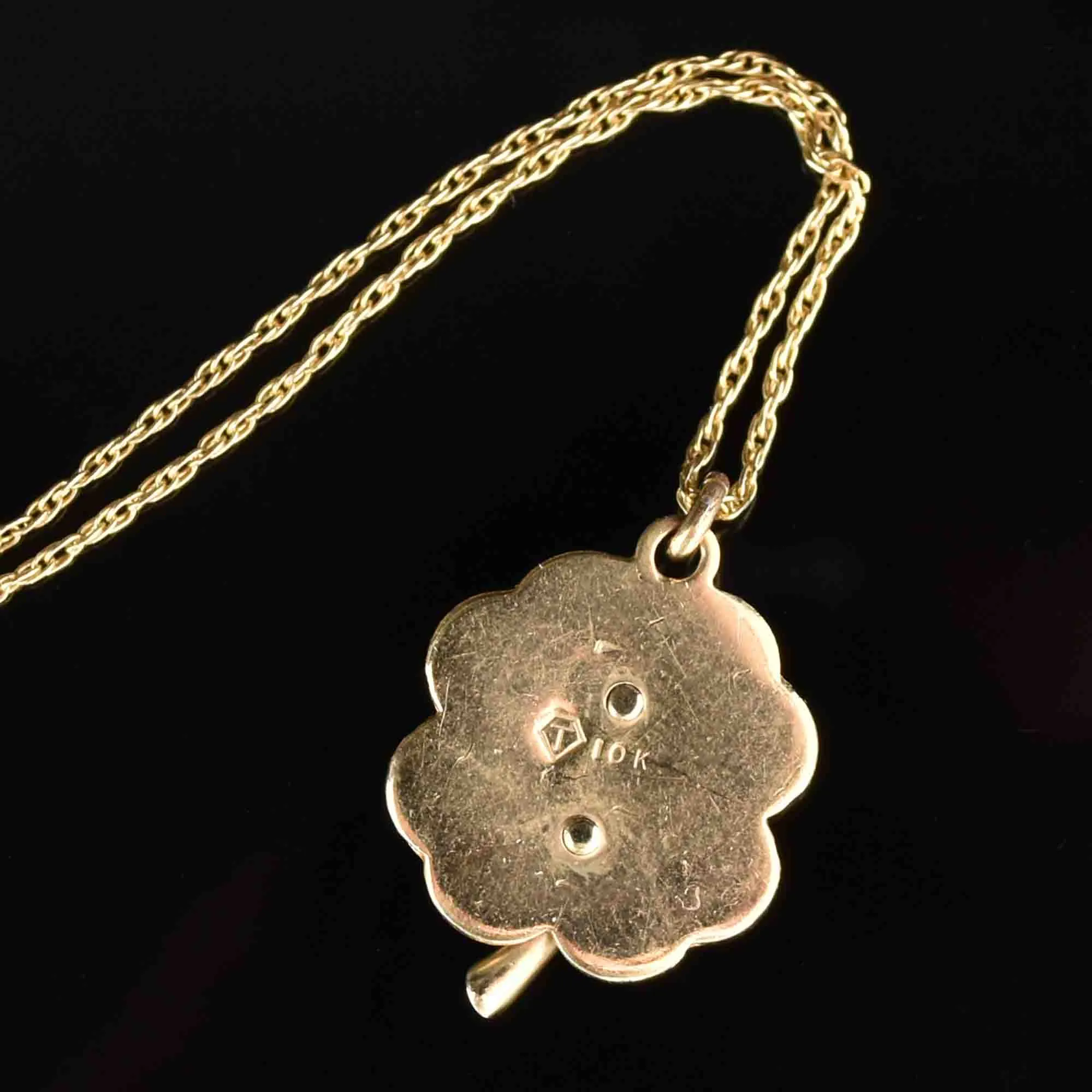 10K Gold Diamond Clover Pendant Necklace