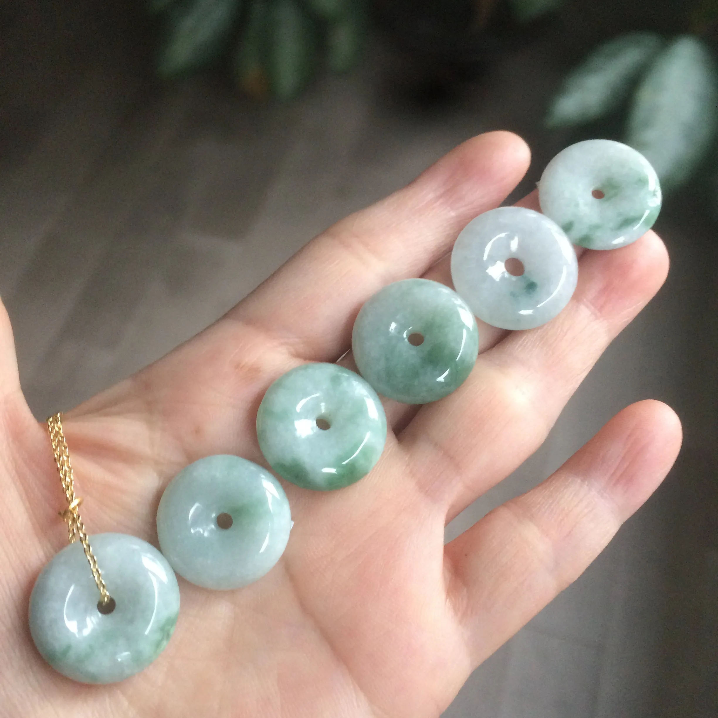 19-22mm Type A 100% Natural green/white (green floating flower) Jadeite Jade Safety Guardian Button donut Pendant group AC23