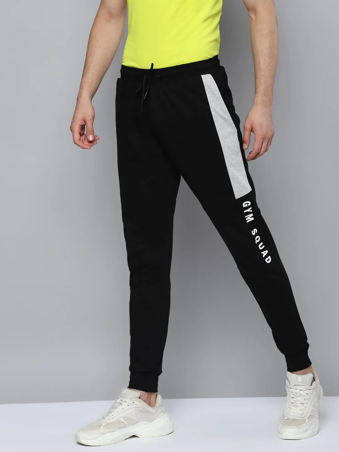 Alcis Men Black Slim Fit Solid Running Joggers