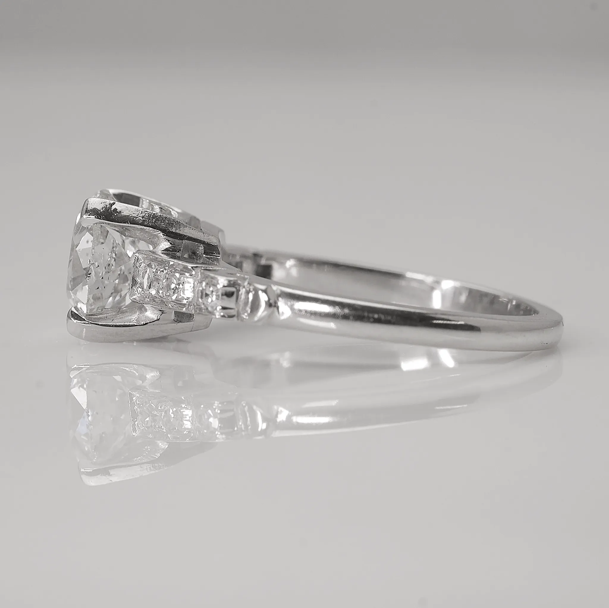 Art Deco Platinum Set Diamond Solitaire Ring 1.71 Carats