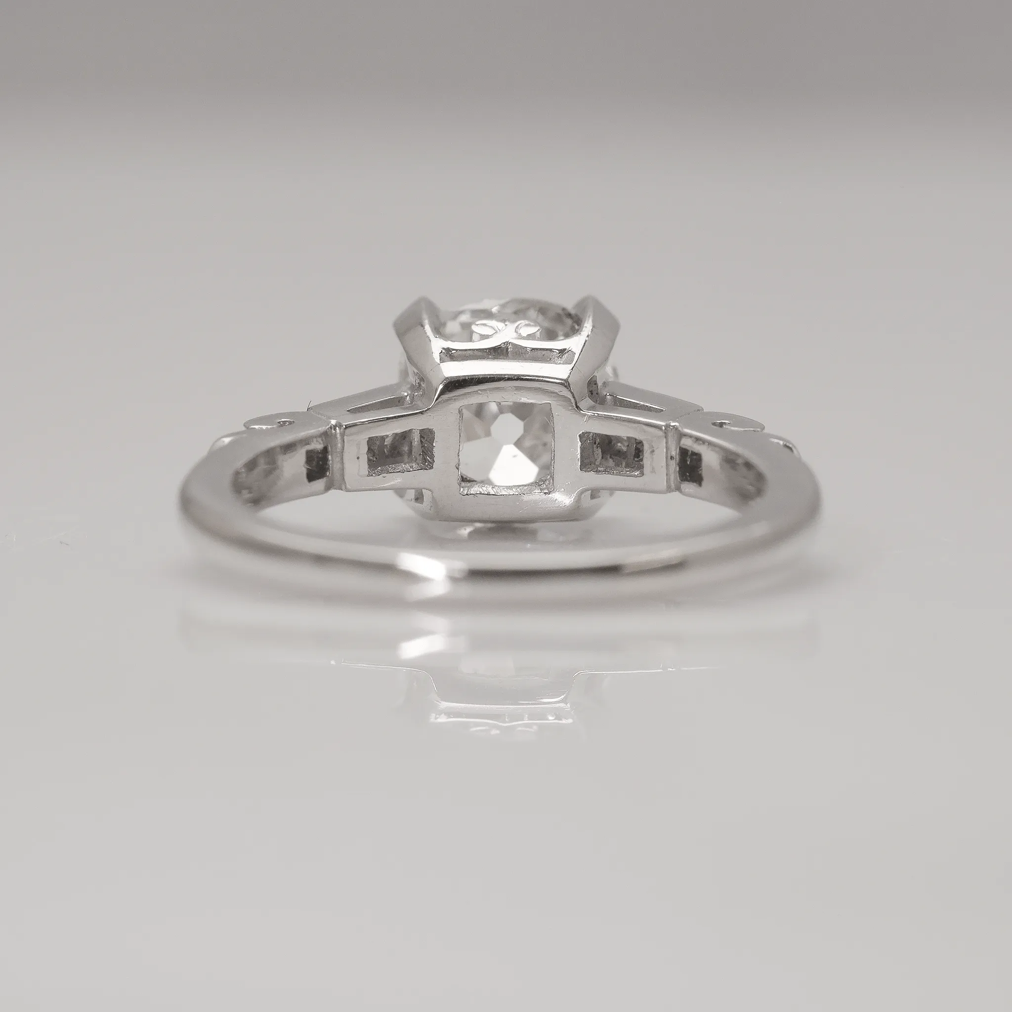 Art Deco Platinum Set Diamond Solitaire Ring 1.71 Carats