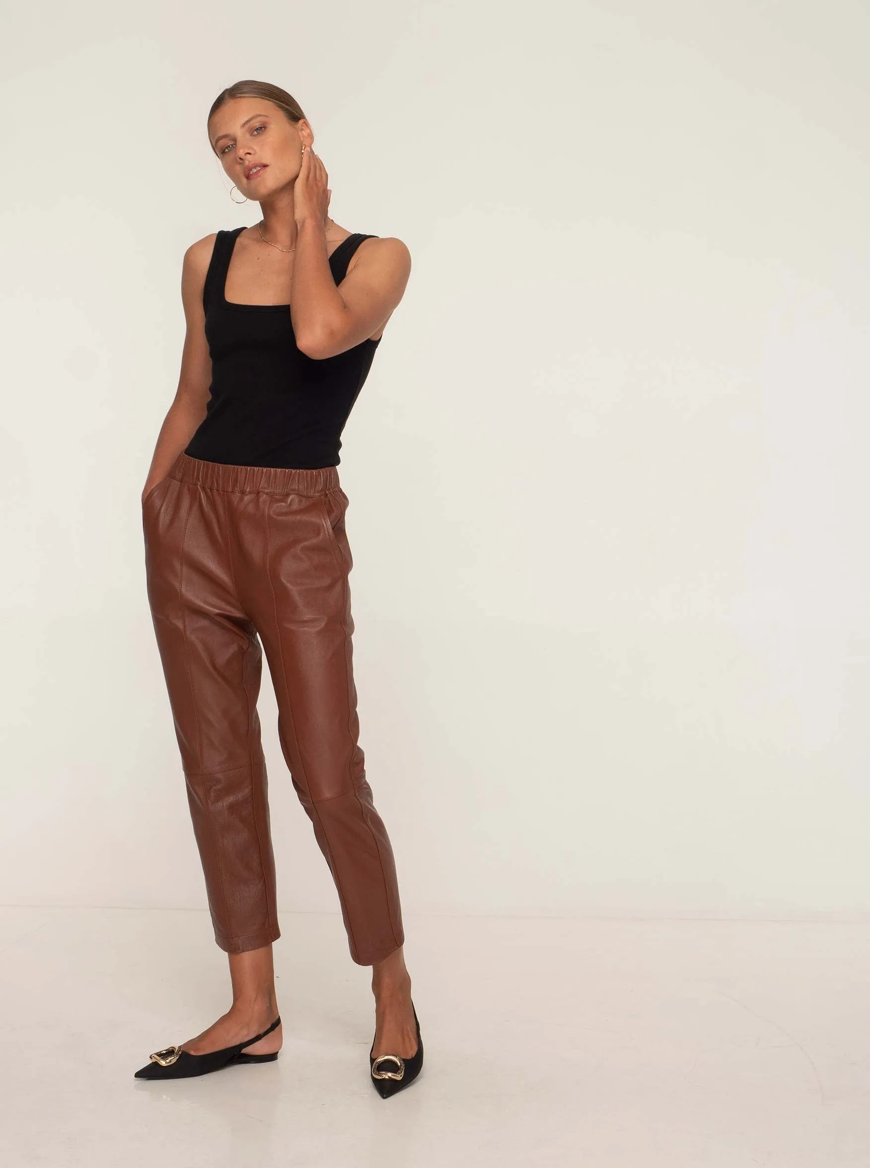 BIANCA LEATHER JOGGER - WHISKEY