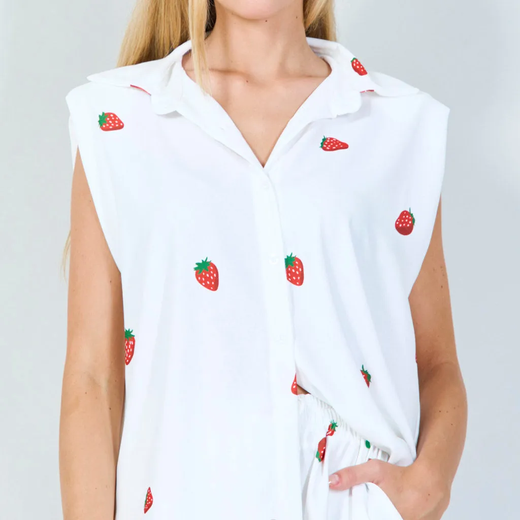 Cute strawberry print shirt and shorts set wholesale