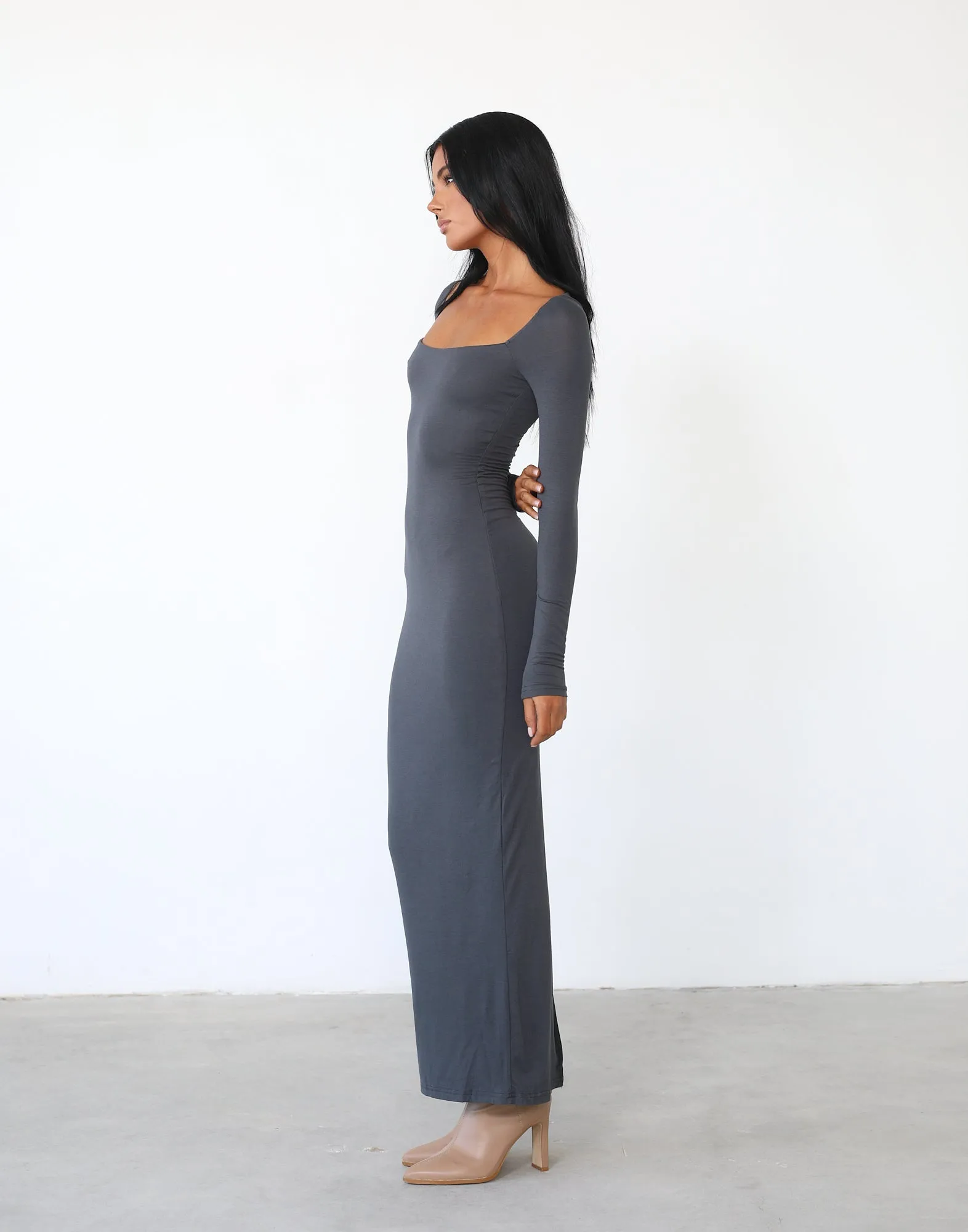 Eyes On Me Maxi Dress (Charcoal)