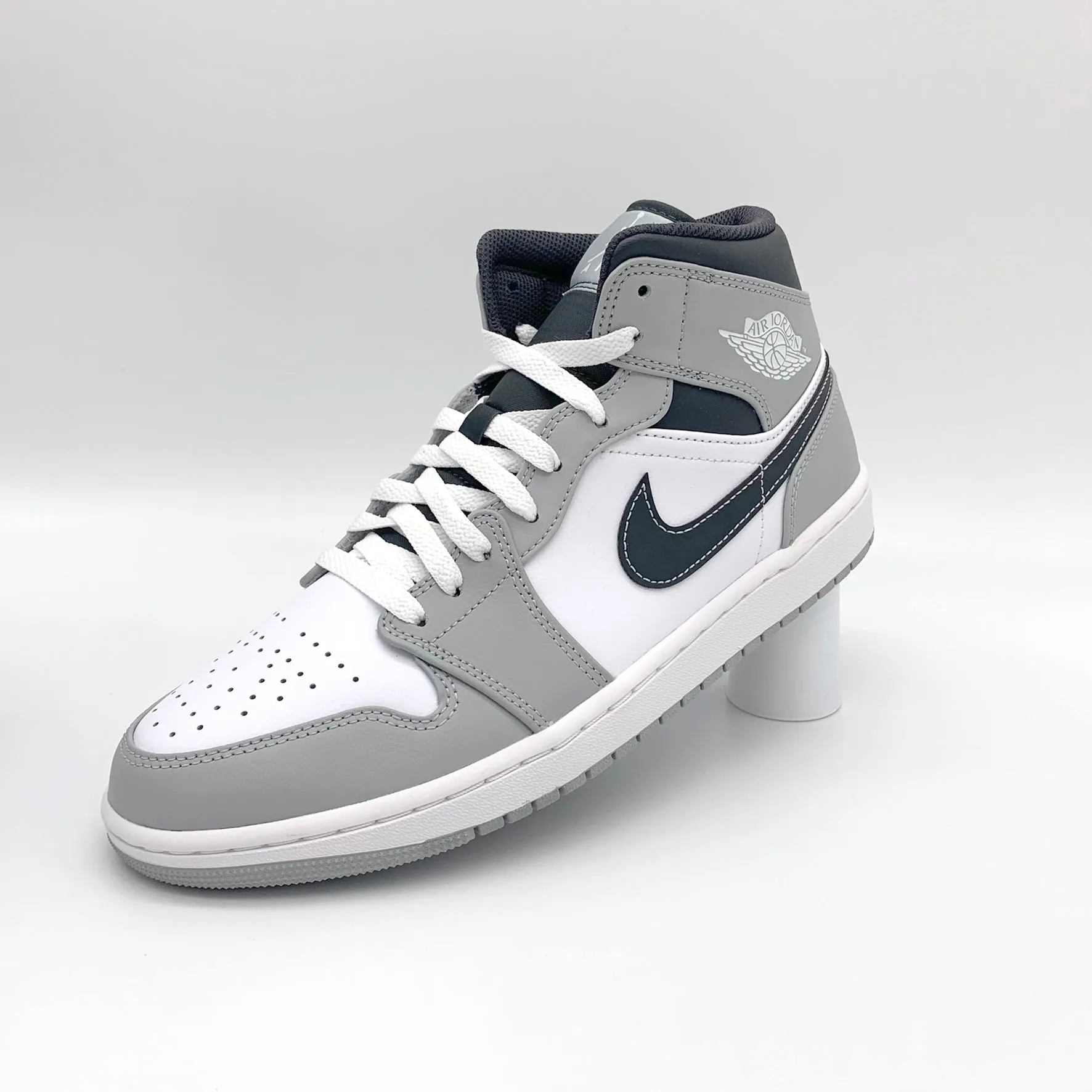 Jordan 1 Mid Light Smoke Grey Anthracite