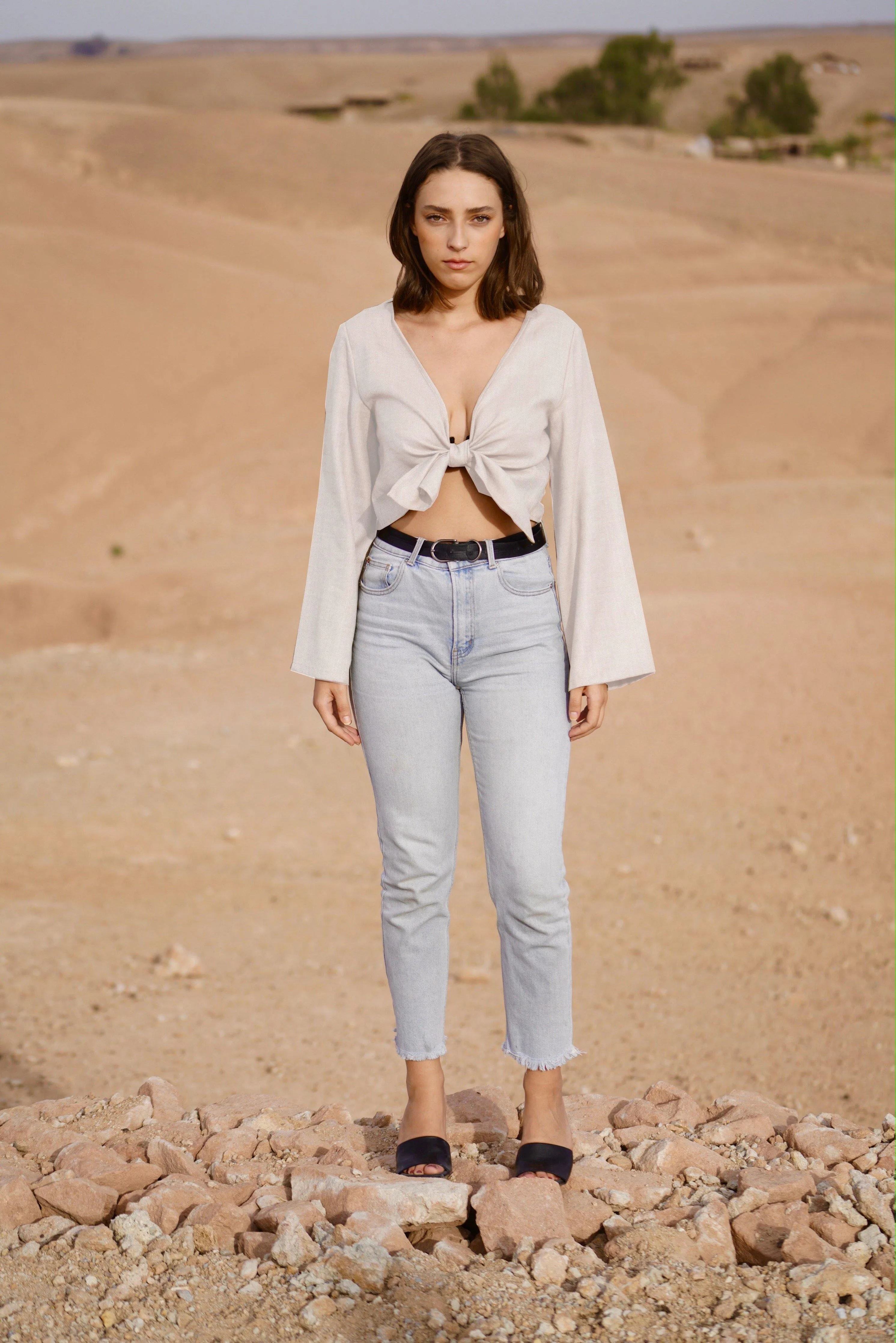 MAISON BEIGE TOP EN LIN - "WHITE DUNE"