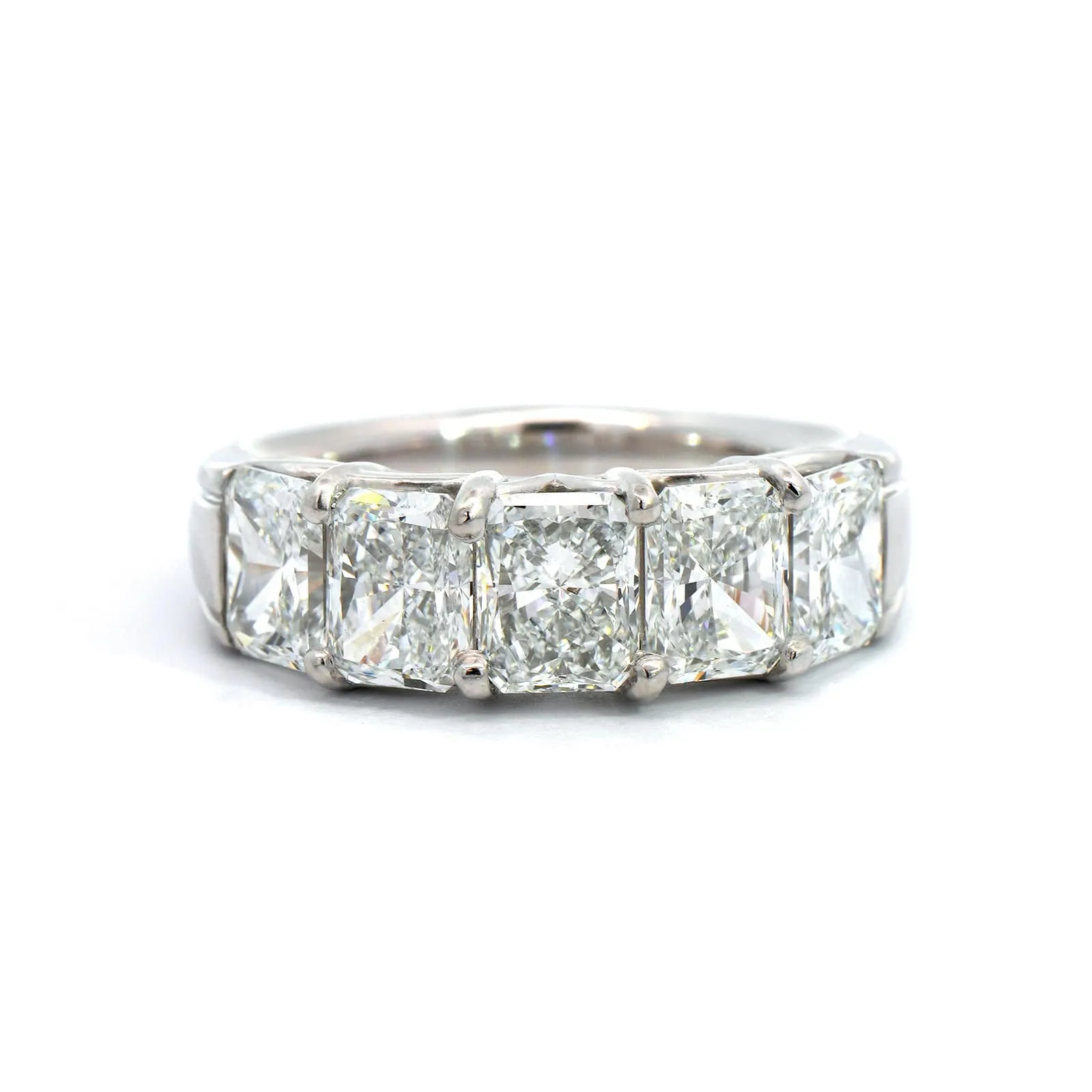 Platinum Shared Prong Radiant Cut Diamond Band