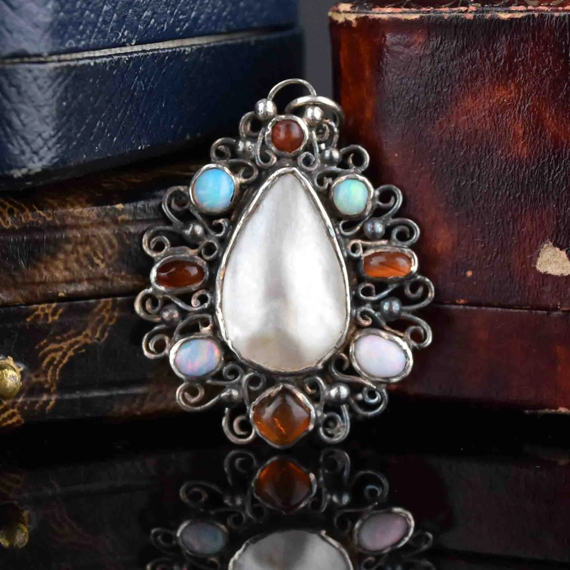 Silver Art Nouveau Opal Carnelian Pendant Necklace